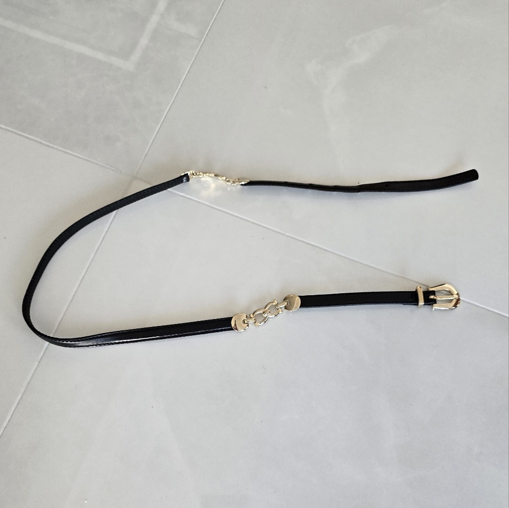 Elegant Black and Gold Women's Belt - OS